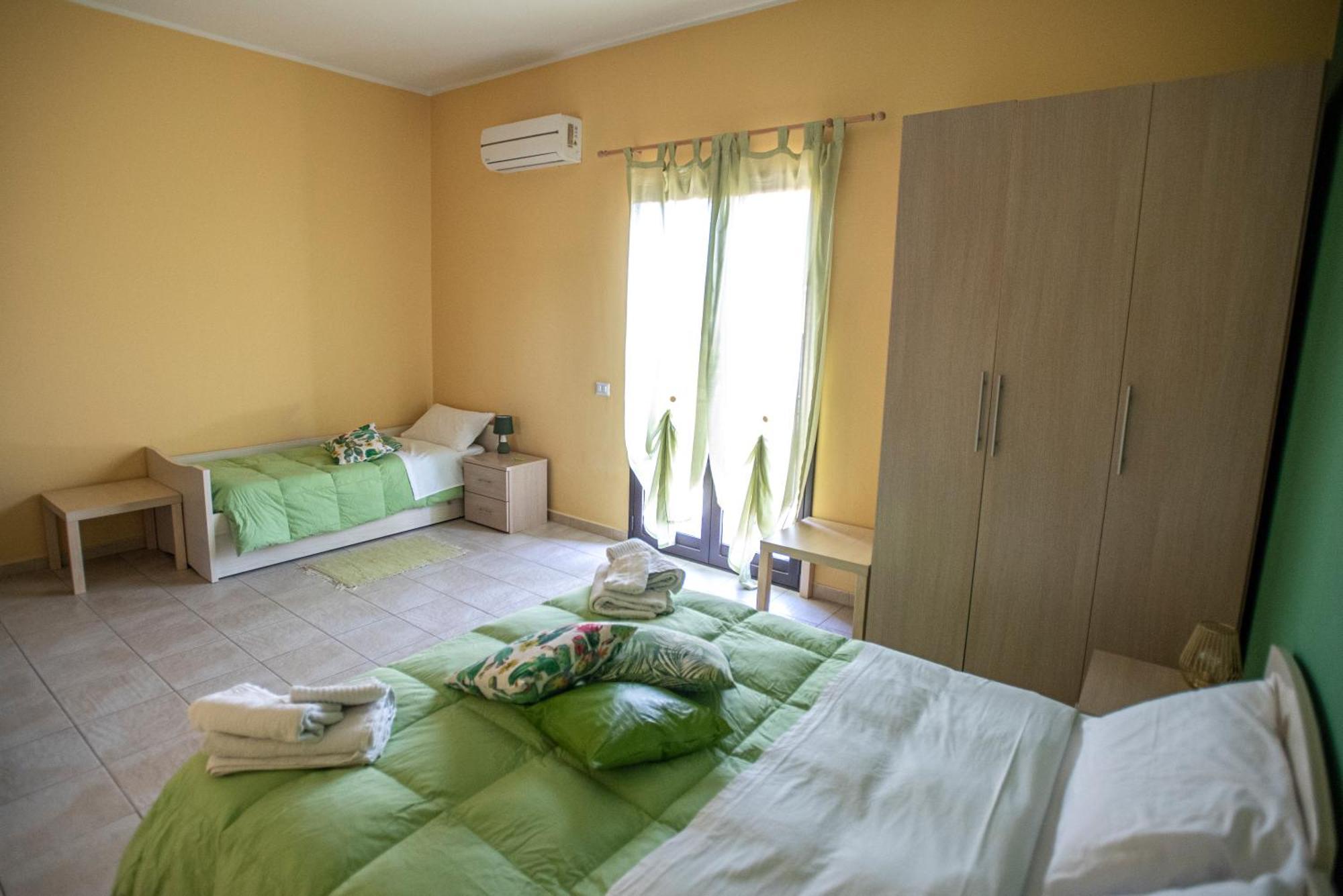 B&B Lavika เปดารา ภายนอก รูปภาพ